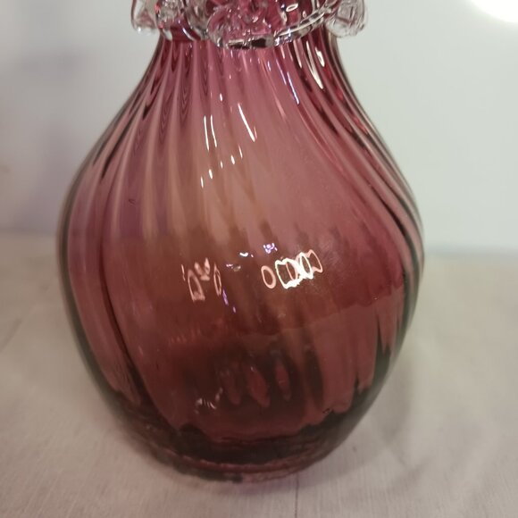Rossi Cranberry Vase - Picture 5 of 8